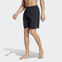 Szorty do pływania Solid CLX Classic-Length. Czarne szorty męskie Adidas, bez wzorów, z materiału, klasyczne. Za 139.00 zł.