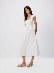 Sukienka midi - złamana biel. Sukienki damskie Reserved, l, bez wzorów, z bawełny, klasyczne, bez kołnierzyka, bez ramiączek, midi. Za 179.99 zł.