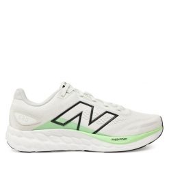 Buty do biegania New Balance. Szare obuwie do biegania damskie New Balance. Za 399.99 zł.