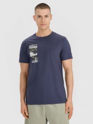 4F T-shirt regular z nadrukiem męski - szary S. Szare t-shirty męskie 4f, m, bez wzorów, z bawełny, bez kołnierzyka. Za 59.99 zł.