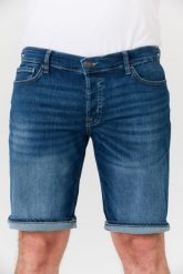 GUESS Jeansowe szorty męskie. Niebieskie szorty męskie Guess, z bawełny, bez kołnierzyka. W wyprzedaży za 299.99 zł.