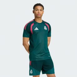 Koszulka treningowa Real Madryt 26/27 Tiro 26 Competition. Czerwone t-shirty sportowe męskie Adidas, xs, z dzianiny, bez ramiączek, na fitness i siłownię, climacool (adidas). Za 252.00 zł.