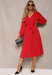 Czerwona Sukienka z Bufiastym Rękawem i Wiązanym Paskiem Corrine. Czerwone sukienki damskie Renee, na co dzień, s, bez wzorów, z jeansu, eleganckie, bez kołnierzyka, bez ramiączek, midi, proste. Za 109.99 zł.