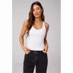 FABLETICS Top Sportowy Damski z Biustonoszem Anywhere Cropped. Białe topy sportowe damskie FABLETICS, l, bez wzorów, z elastanu, bez ramiączek. Za 259.99 zł.