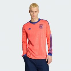 Koszulka bramkarska wyjazdowa z długim rękawem Niemcy 26. Brązowe t-shirty sportowe męskie Adidas, s, z materiału, bez ramiączek, do piłki nożnej, climacool (adidas). Za 479.00 zł.
