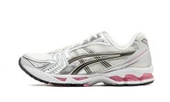 Męskie buty do biegania ASICS GEL-KAYANO 14 Cream / Sweet Pink. Białe obuwie do biegania damskie Asics, asics gel kayano. Za 738.00 zł.