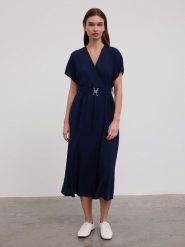 BGN Sukienka w kolorze granatowym rozmiar: 36. Niebieskie sukienki damskie BGN, na imprezę, bez wzorów, z tkaniny, bez kołnierzyka, bez ramiączek, maxi. Za 78.84 zł.