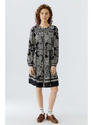 Oui Sukienka w kolorze czarno-kremowym rozmiar: 34. Czarne sukienki damskie Oui, na co dzień, bez wzorów, z tkaniny, bez kołnierzyka, bez ramiączek, midi, proste. Za 404.99 zł.