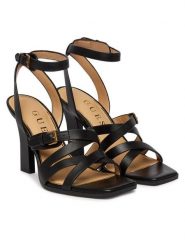 Guess Sandały FLJRAD LEA03 Czarny. Czarne sandały damskie Guess, z aplikacjami, ze skóry, bez obcasa, na słupku. Za 749.99 zł.