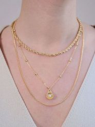 Lodie Silver Naszyjnik z zawieszką - dł. 45 cm rozmiar: onesize. Szare naszyjniki damskie Lodie Silver, z mosiądzu. Za 30.99 zł.