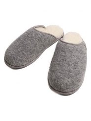 Kaiser Naturfellprodukte H&L Klapki wełniane "Cosy Filz" w kolorze szarym rozmiar: 38/39. Szare klapki damskie Kaiser Naturfellprodukte H&L, bez wzorów, z wełny, bez obcasa. Za 234.94 zł.