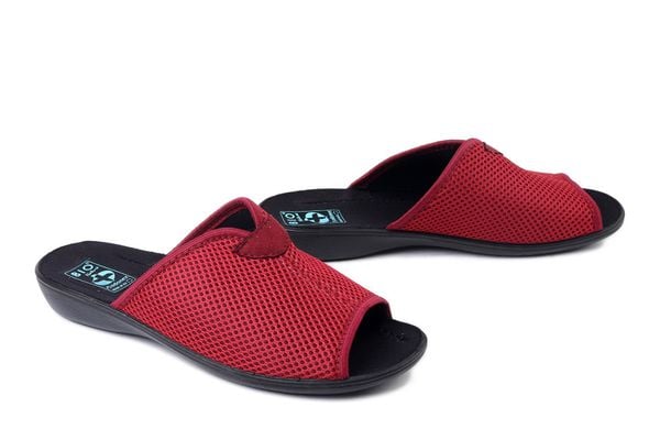 ADANEX 30266 DIK27VD bordowy, kapcie damskie. Czerwone kapcie damskie Adanex. Za 66.29 zł.