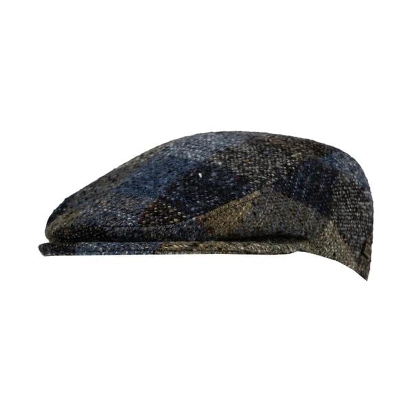 Czapka baseballowa z płaskim daszkiem HORKA Tweed. Białe czapki męskie HORKA, bez wzorów, z materiału, klasyczne. Za 172.50 zł.