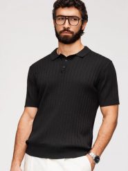 Męska koszulka polo z wiskozą SLIM FIT w pionowy prążek – czarna V1 - Rozmiar: XXL. Czarne koszulki polo męskie Ombre Clothing, m, bez wzorów, z dzianiny, bez ramiączek. Za 209.99 zł.