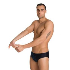 Kąpielówki slipy męskie na basen Arena Starry Brief. Czarne kąpielówki męskie Arena, m, bez wzorów, do pływania. Za 49.99 zł.
