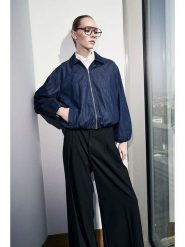 Trendyol Kurtka dżinsowa w kolorze niebieskim rozmiar: L. Niebieskie kurtki damskie Trendyol, l, bez wzorów, z bawełny, bez kaptura. Za 173.99 zł.