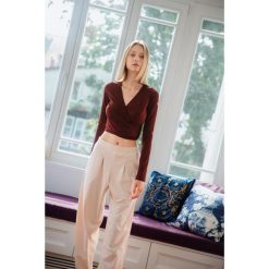 Top do jogi Moonholi Total Eclipse z długim rękawem. Czerwone topy damskie MOONHOLI, bez wzorów, bez kołnierzyka. Za 329.00 zł.