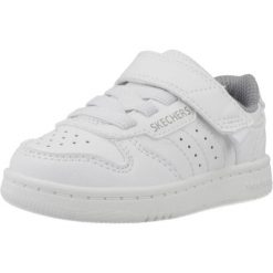Buty SKECHERS QUICK STREET Biały. Białe buty fitness męskie Skechers, na fitness i siłownię. Za 129.99 zł.
