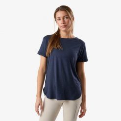 Koszulka treningowa damska Swedemount Core Loose Fit Tee szybkoschnąca. Zielone bluzki sportowe damskie SWEDEMOUNT, l, bez wzorów, z materiału, bez ramiączek. Za 57.00 zł.