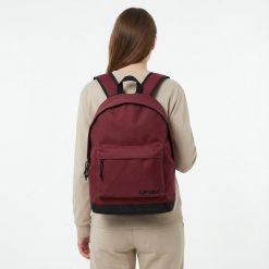 Plecak sportowy PALERMO bordowy 31 x 40 x 12 cm. Brązowe plecaki damskie Legea, bez wzorów, sportowe. W wyprzedaży za 52.00 zł.