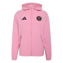 Kurtka przeciwwiatrowa z suwakiem Inter Miami FC Tiro Travel 2026/27. Czarne kurtki męskie Adidas, bez wzorów, sportowe, bez kaptura. Za 378.50 zł.