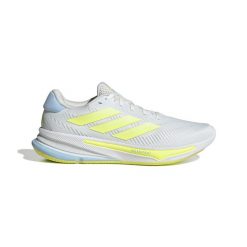 Buty do biegania adidas Supernova Ease. Białe obuwie do biegania damskie Adidas. Za 448.55 zł.