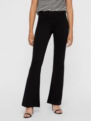 Vero Moda Spodnie materiałowe Kamma 10209858 Czarny Flared Fit. Czarne spodnie materiałowe damskie Vero Moda, bez wzorów, z materiału. Za 149.99 zł.