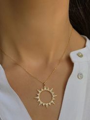 DI GIORGIO Pozłacany naszyjnik z zawieszką - dł. 39 cm rozmiar: onesize. Żółte naszyjniki damskie DI GIORGIO, pozłacane. Za 130.99 zł.