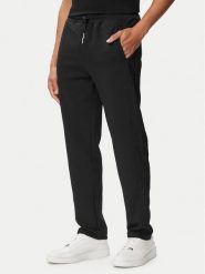 KARL LAGERFELD Spodnie dresowe 705017 563902 Czarny Regular Fit. Czarne spodnie dresowe męskie Karl Lagerfeld, bez wzorów, z dresówki. Za 619.99 zł.