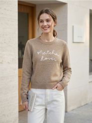Sweter z wiskozą - beżowy. Brązowe swetry klasyczne damskie Sinsay, l, z wiskozy, bez kołnierzyka. Za 49.99 zł.