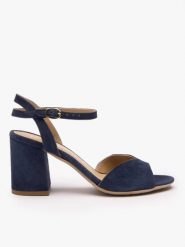 Granatowe sandały na słupku. Niebieskie sandały damskie Ryłko, bez wzorów, ze skóry, bez obcasa, na obcasie. Za 399.99 zł.