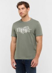 Męski T-Shirt Mustang Style Austin Agave Green 1016858 6473. Zielone t-shirty męskie Mustang, m, bez wzorów, bez kołnierzyka. Za 79.99 zł.