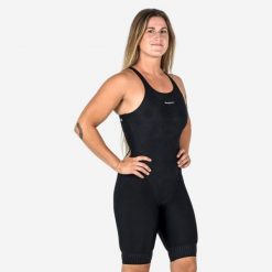 Strój jednoczęściowy pływacki damski Nabaiji Kamyleon Geol z szortami. Czarne stroje jednoczęściowe damskie Decathlon, s, bez wzorów. Za 119.99 zł.