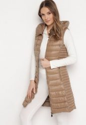 Ciemnobeżowa Długa Kamizelka Pikowana z Kapturem Caileth. Brązowe kamizelki damskie Born2be, l, z jeansu, długie. Za 99.99 zł.