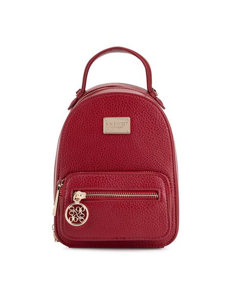Nine West Plecak RC19701 Czerwony. Czerwone plecaki damskie Nine West, bez wzorów, z tworzywa sztucznego. Za 229.99 zł.