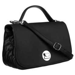 Elegancka torebka w czarnym kolorze crossbody z pikowanymi bokami - David Jones. Czarne torebki klasyczne damskie David Jones, bez wzorów, ze skóry ekologicznej, pikowane, bez dodatków. Za 87.50 zł.