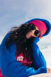 Bluza outdoorowa z kapturem damska DEEP TRIP Molly softshell. Niebieskie bluzy z kapturem damskie DEEP TRIP, l, bez wzorów, z bawełny, z kapturem. Za 499.00 zł.
