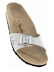Sunbay Klapki "Jasmin" w kolorze srebrnym rozmiar: 41. Szare klapki damskie Sunbay, bez wzorów, bez obcasa. Za 139.95 zł.