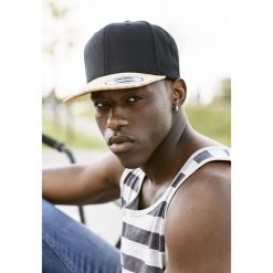 Czapka Flexfit cork. Czarne czapki męskie FLEXFIT, bez wzorów. Za 167.50 zł.