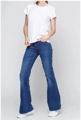 LEE SKINNY FLARE DAMSKIE SPODNIE JEANSOWE WORN PACIFIC L316AVNG. Spodnie materiałowe damskie Lee, bez wzorów, z jeansu. Za 209.99 zł.