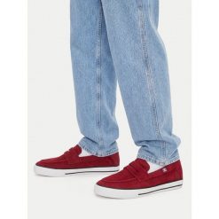 Tenisówki DC Shoes. Czerwone trampki i tenisówki męskie DC Shoes, bez wzorów, bez zapięcia. Za 279.99 zł.