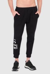 DSQUARED2 Czarne długie spodnie dresowe męskie z białym logo icon. Czarne spodnie dresowe męskie Dsquared2, bez wzorów, z bawełny. W wyprzedaży za 889.99 zł.
