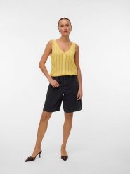 Vero Moda Top dzianinowy w kolorze żółtym rozmiar: XL. Żółte topy damskie Vero Moda, xl, bez wzorów, z dzianiny, bez kołnierzyka. Za 61.31 zł.