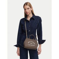 Torebka KARL LAGERFELD. Brązowe torebki klasyczne damskie Karl Lagerfeld, bez wzorów, bez dodatków. Za 429.99 zł.