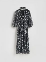 Szyfonowa sukienka maxi - czarny. Czarne sukienki damskie Reserved, l, bez wzorów, z dzianiny, bez kołnierzyka, bez ramiączek, maxi. W wyprzedaży za 109.99 zł.