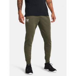 Spodnie męskie Under Armour Rival Terry Jogger. Zielone spodnie sportowe męskie Under Armour. Za 145.29 zł.