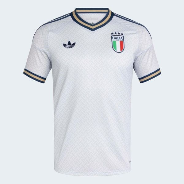 Koszulka piłkarska replika Włochy 26 wyjazdowa. Niebieskie bluzki damskie Adidas, s, z materiału, bez ramiączek, do piłki nożnej, climacool (adidas). Za 349.99 zł.