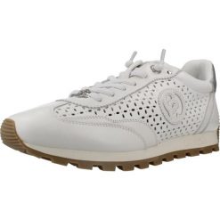 Buty CARMELA 163113C Biały. Białe obuwie trekkingowe damskie Carmela. Za 480.40 zł.