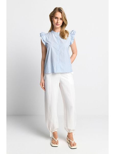 Rich & Royal Bluzka w kolorze błękitno-białym rozmiar: 40. Białe bluzki damskie Rich & Royal, bez wzorów, z bawełny, bez kołnierzyka, bez ramiączek. Za 156.61 zł.