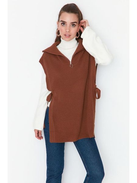 Trendyol Kamizelka w kolorze brązowym rozmiar: 40. Brązowe kamizelki damskie Trendyol. Za 73.99 zł.